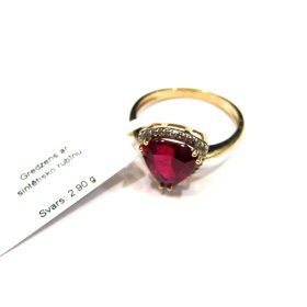 Gredzens ar sintetisko rubīnu (2.34 ct) 9480-8351