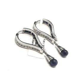 Auskari ar briljantiem (0.60 ct), safīriem (2.09 ct) 350-0763. Rezervēts līdz 25.02.2026