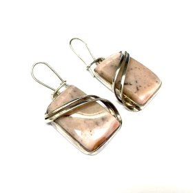 Auskari 482-8363 rezervēti līdz 07.04.26