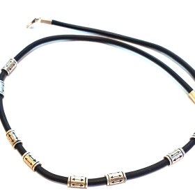 Kaučuka šņori ar sudraba ieliktniem 1131-0663