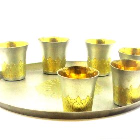 Šķīvis un 6 glāzes 6491-1253