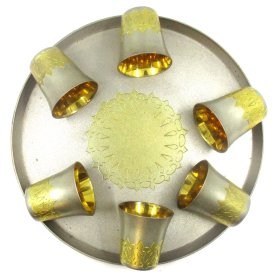 Šķīvis un 6 glāzes 6491-1253