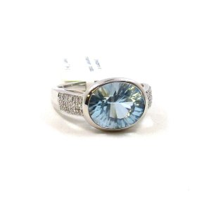 Gredzens ar briljantiem (0.15ct), topāzu 1411-8163
