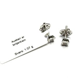 Auskari ar briljantiem (0.04 ct) 2051-8363 rezervēti 01.08.26 (A.)