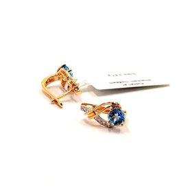 Auskari ar dimantiem ( 0.01 ct ) un topāzu ( 0.55 ct )