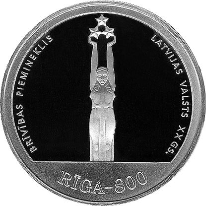 Latvijas sudraba monēta Rīga 800 XX gs.