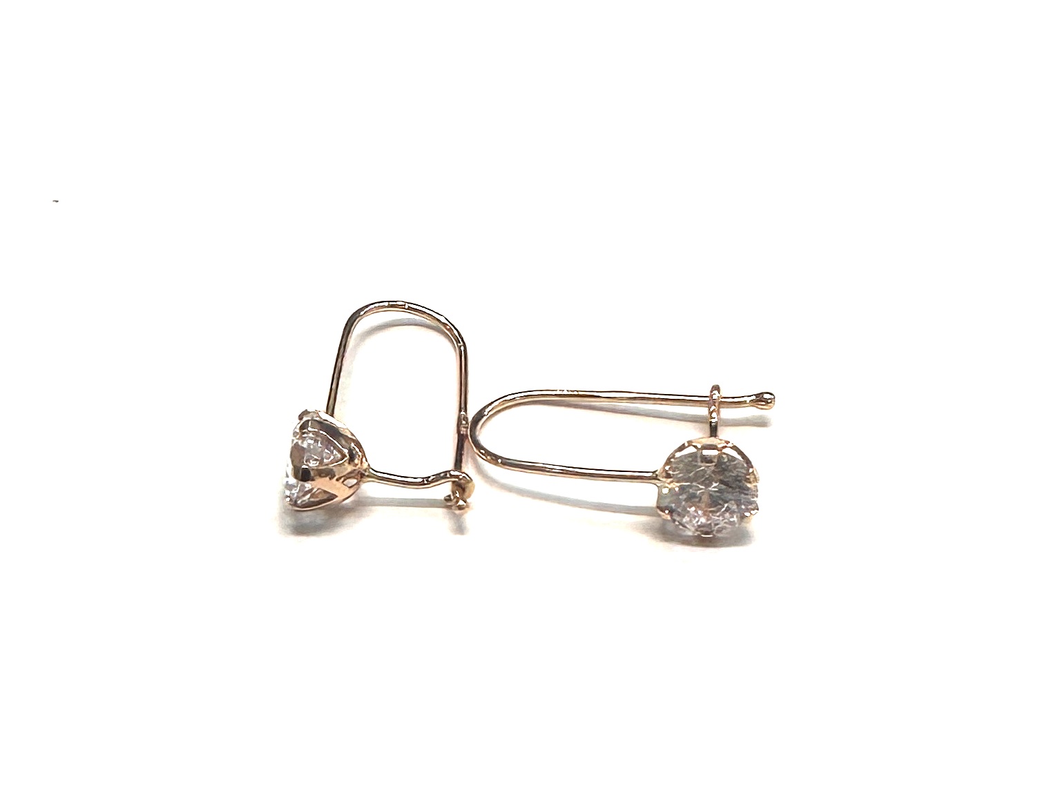 Auskari 6603-0753. Rezervēts līdz 30.12.25