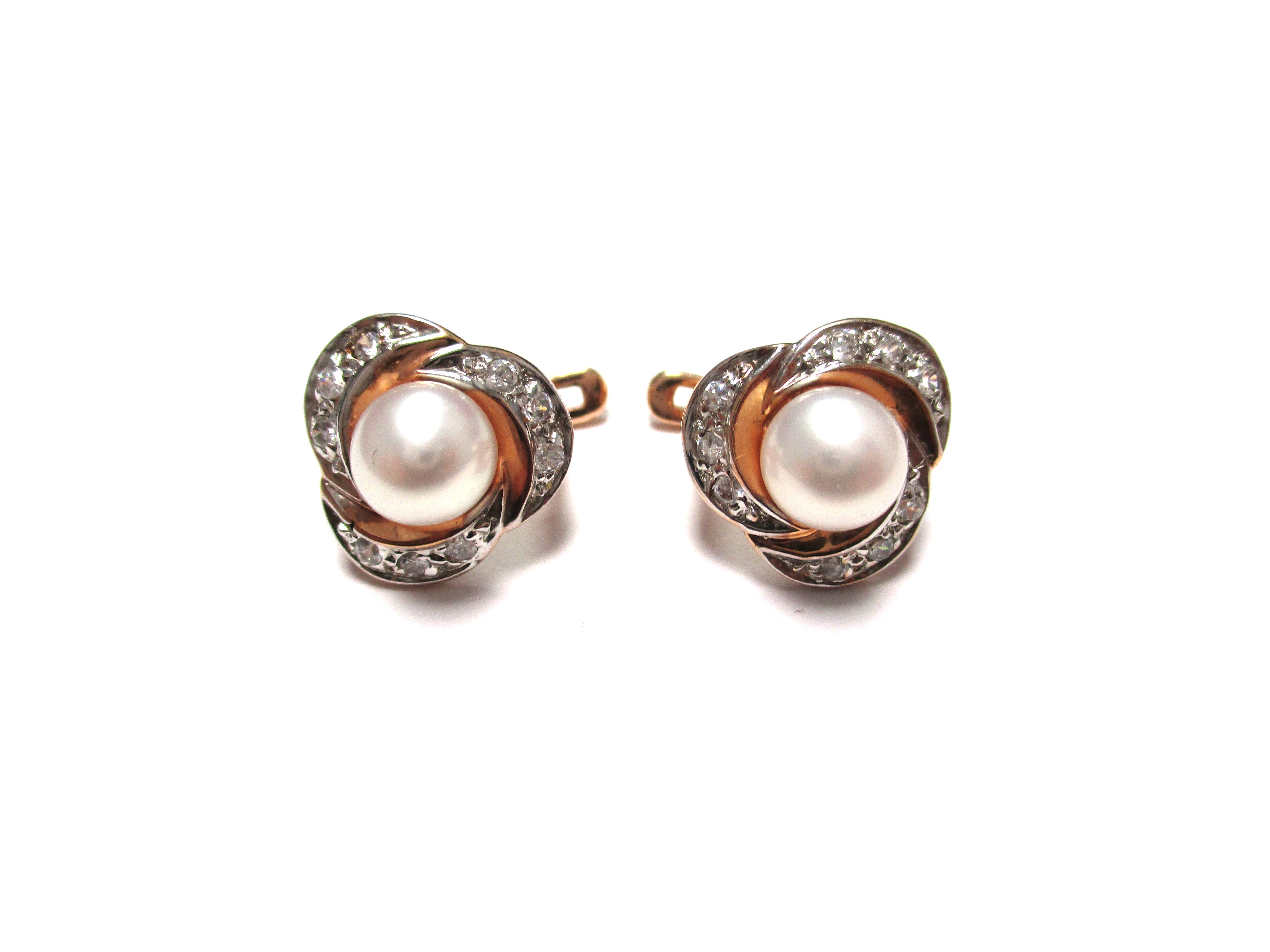 Auskari ar kultivētām pērlēm (2960-3453)