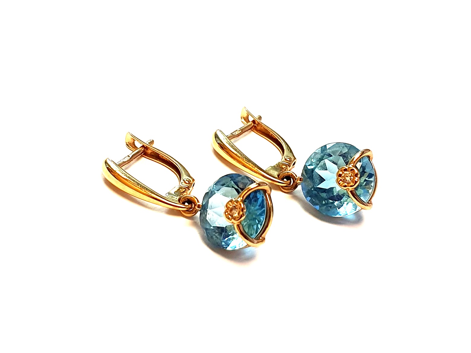 Auskari   10753-0651