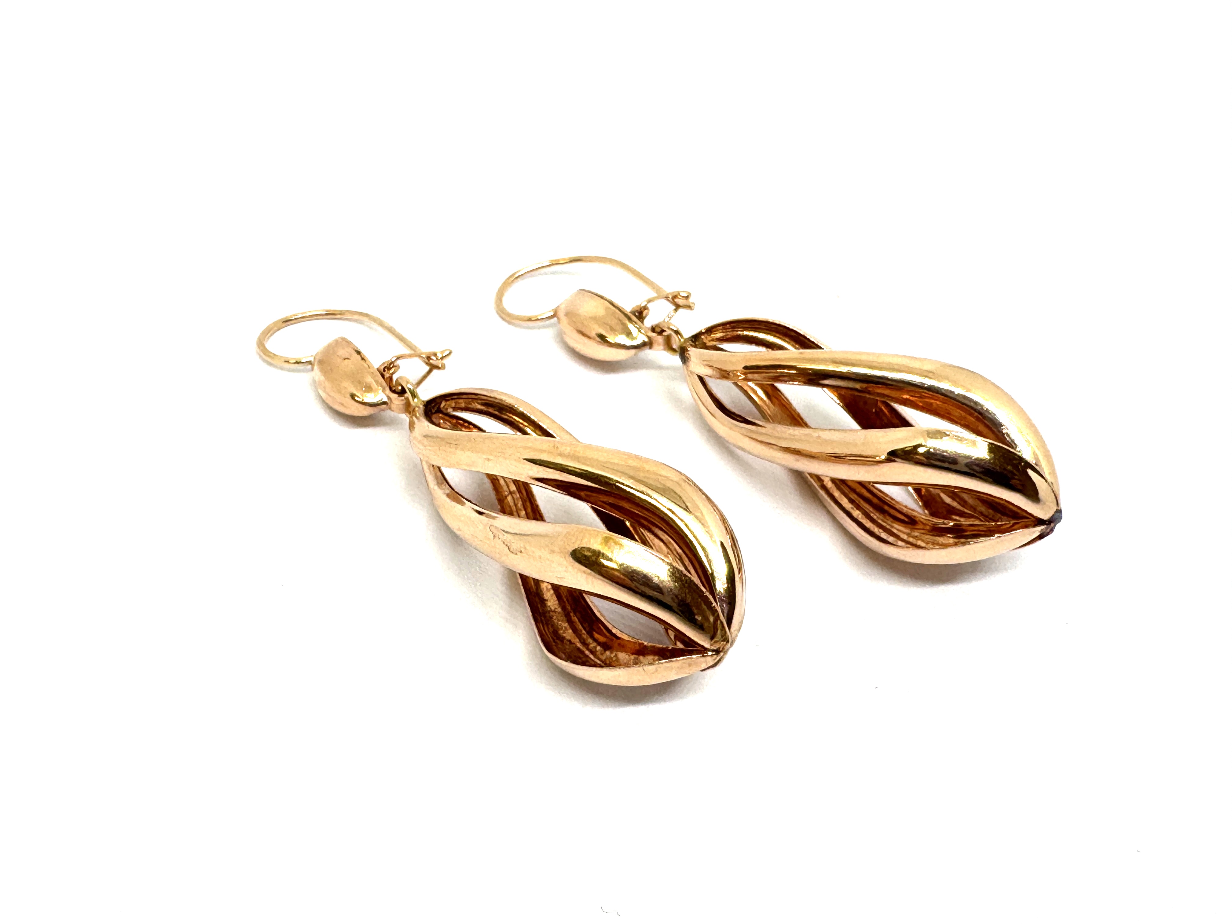 Auskari  220-4663 Rezervēts līdz 03.02.2026