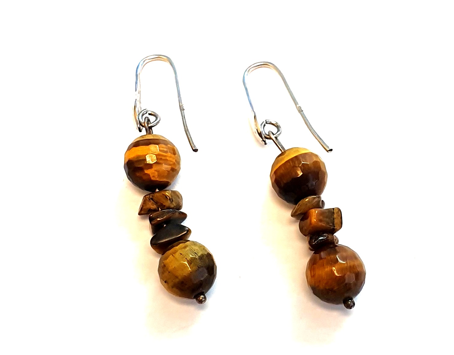 Auskari   113g5-0663