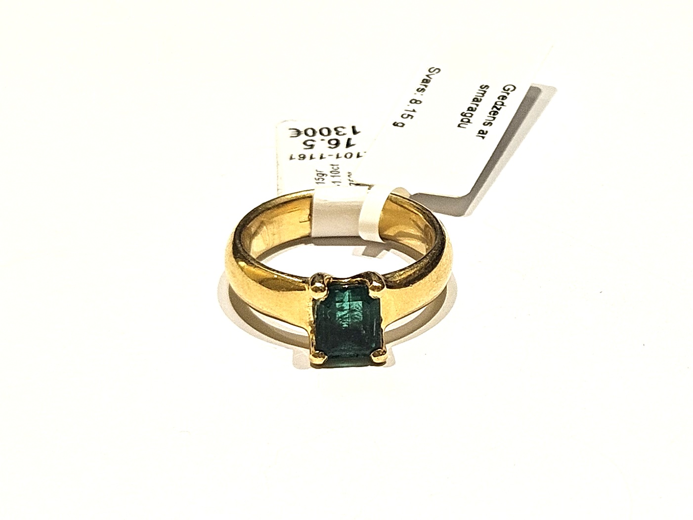 Gredzens ar smaragdu (1.10 ct) 2101-1161 Rezervēts līdz 04.05.26 (IP)