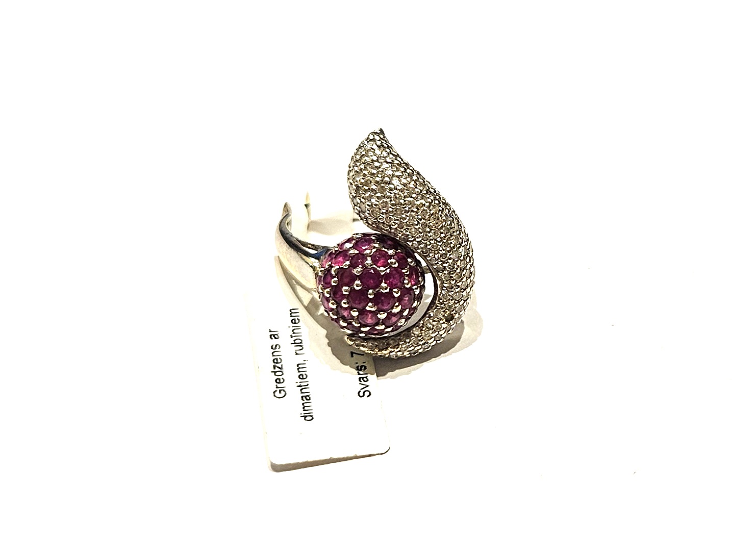 Gredzens ar briljantiem (0.70 ct), rubīniem (0.65 ct) 2901-1163 Rezervets līdz 30.05.(GA)