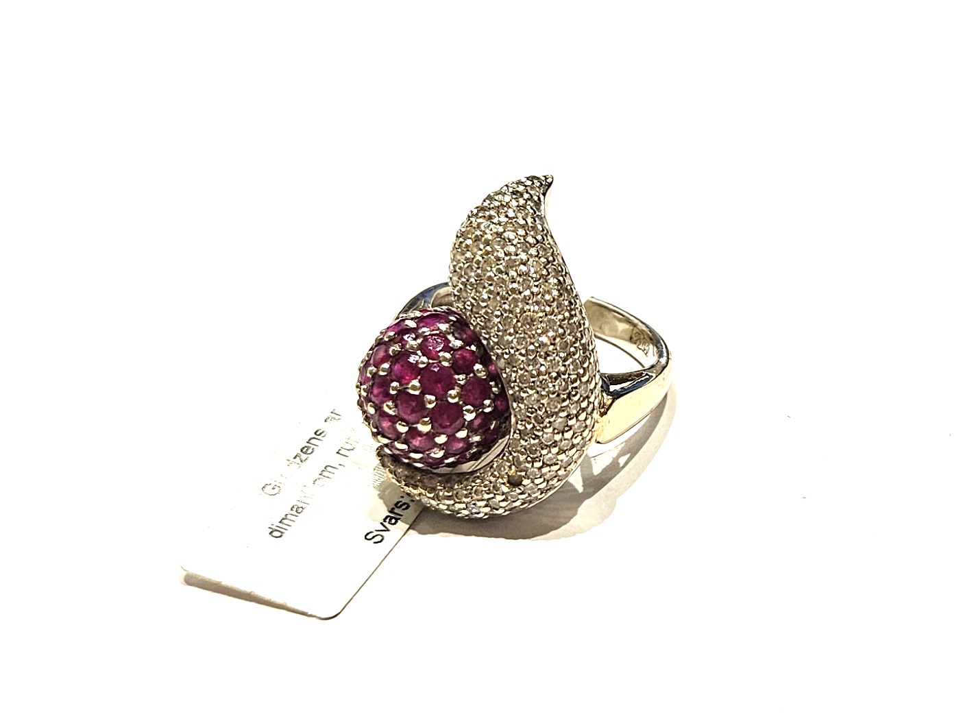 Gredzens ar briljantiem (0.70 ct), rubīniem (0.65 ct) 2901-1163 Rezervets līdz 30.05.(GA)