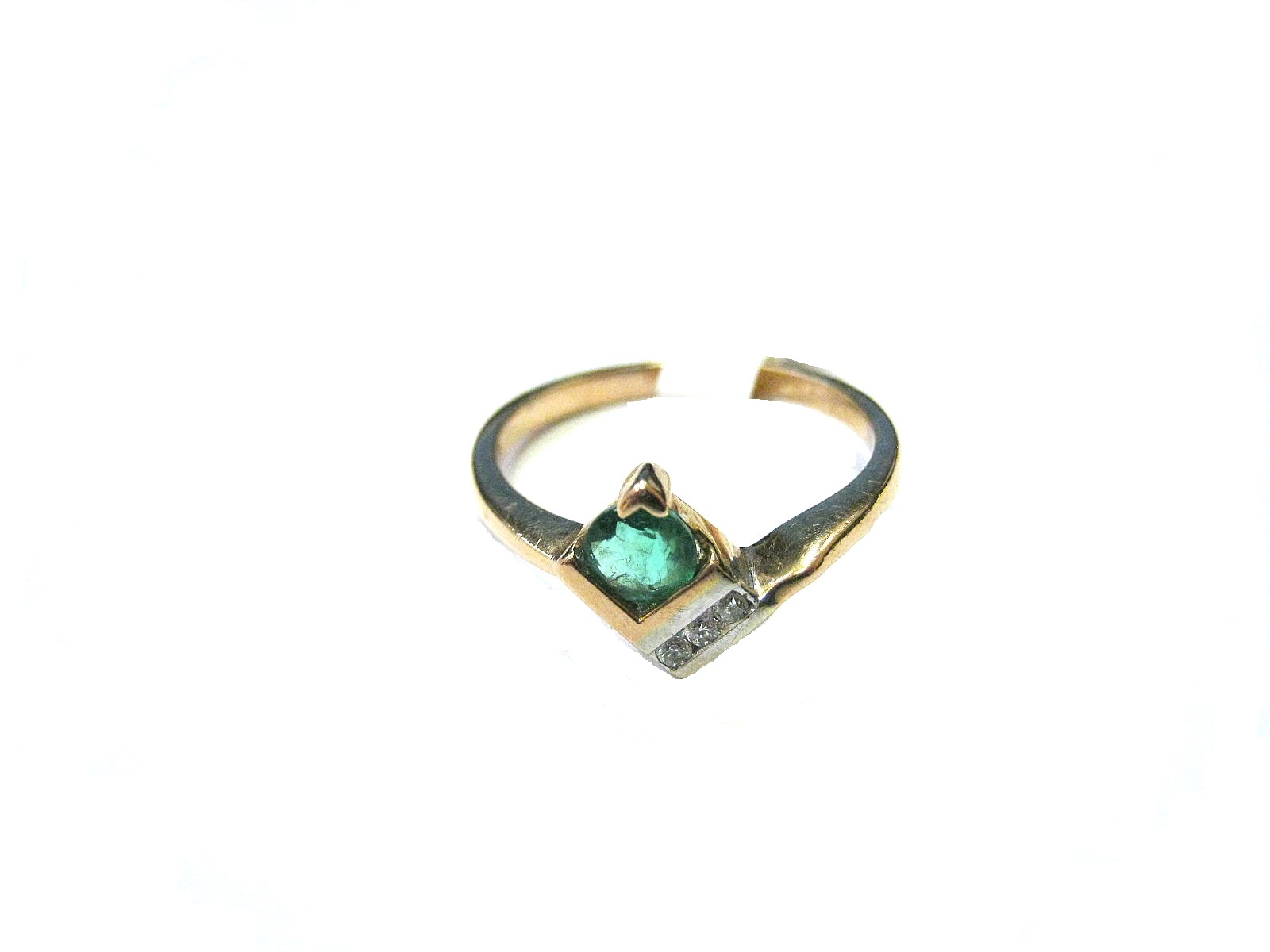 Gredzens  ar briljantiem (0.03 ct.), smaragdu (0.12 ct.)  16762-0551
