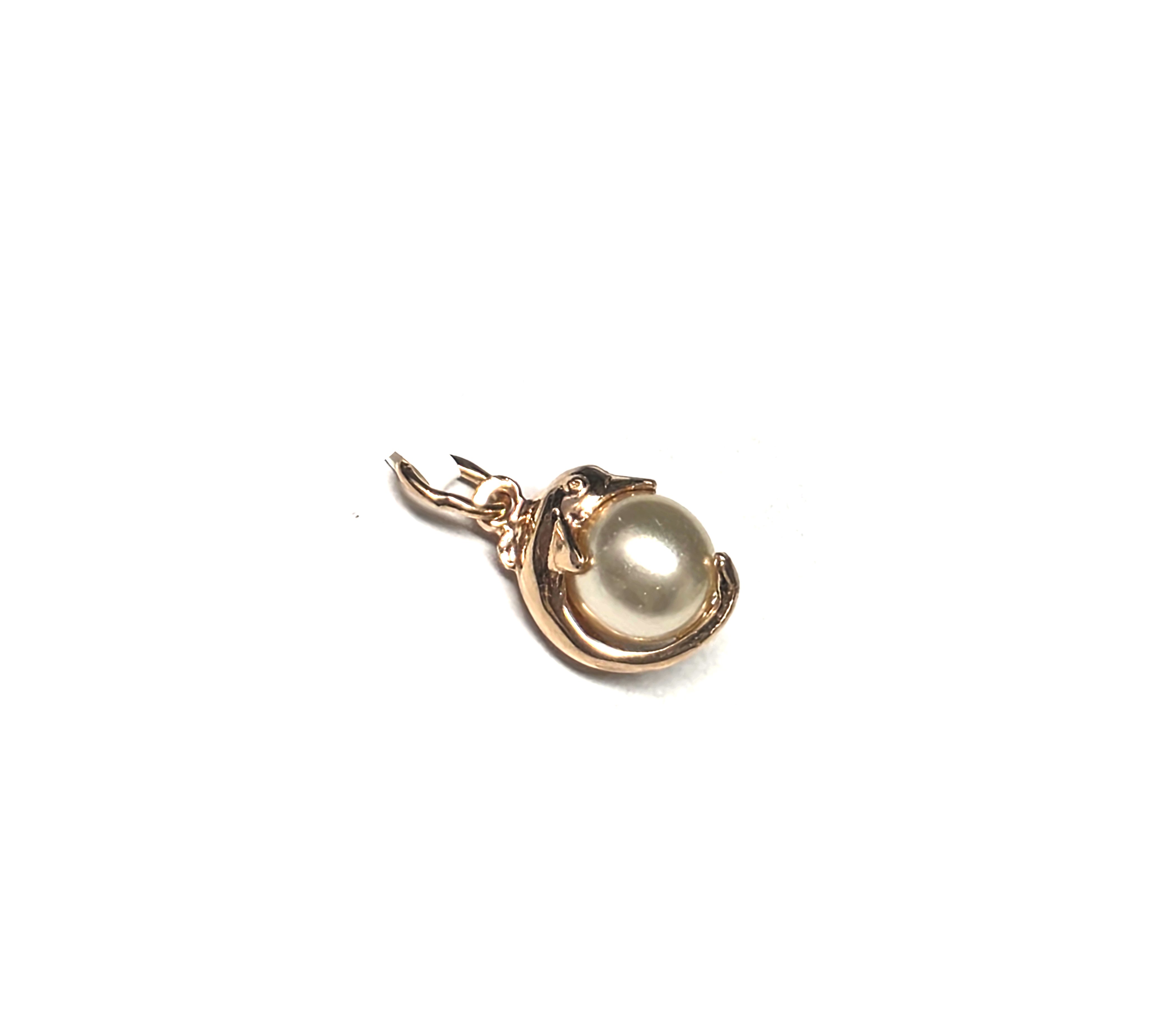 Kulons ar kultivētu pērli 1105g15031