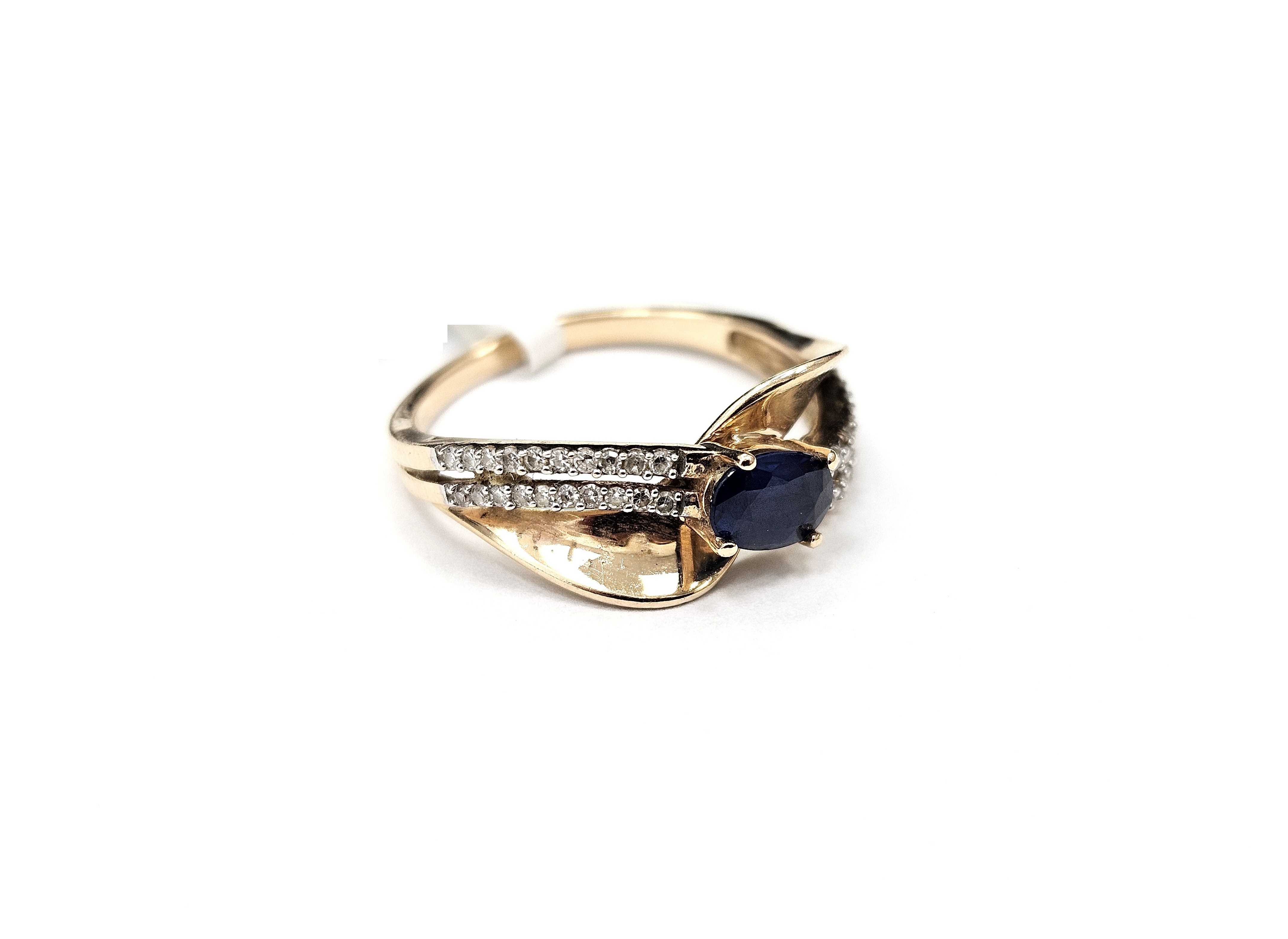 Gredzens ar briljantiem (0.40 ct) un safīru (0.60 ct) 5222-5761