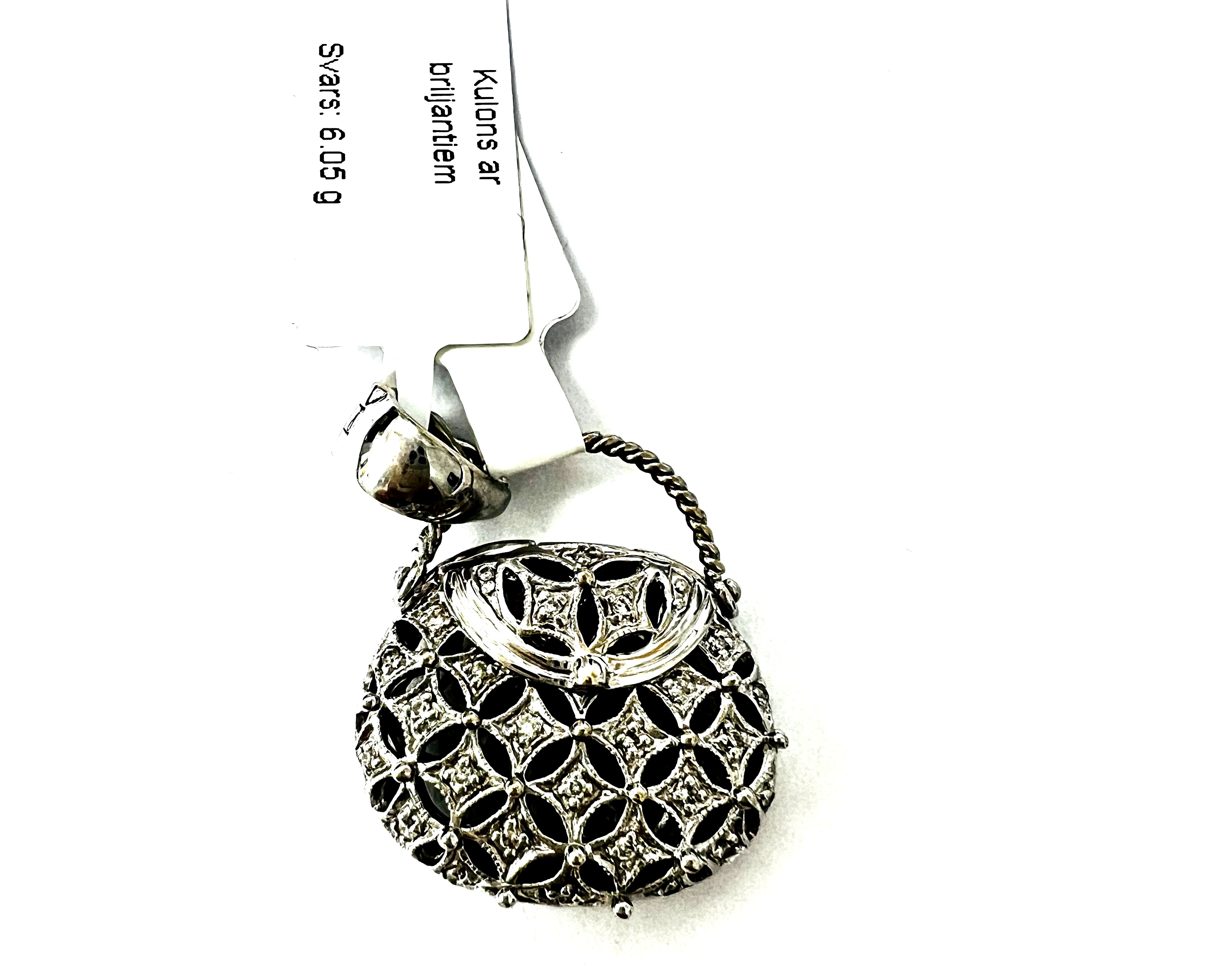 Kulons ar briljantiem (0.04 ct) 1352-5263