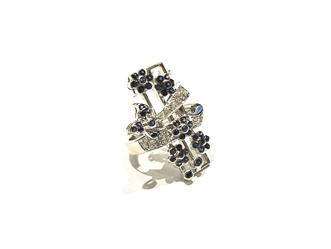 Gredzens ar briljantiem (0.54 ct), safīriem (0.47 ct) 17080-1151