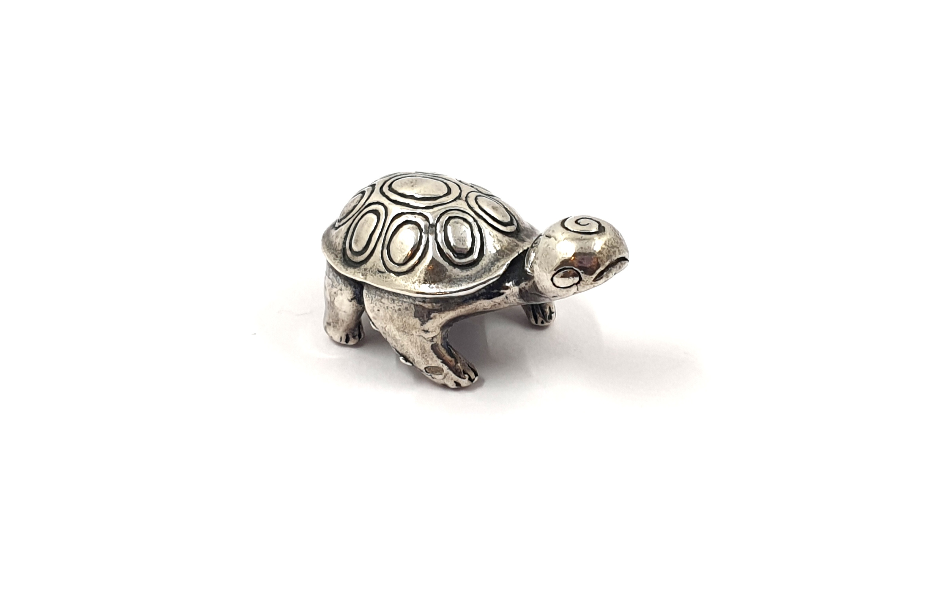 Sudraba figūras 61g9-0963