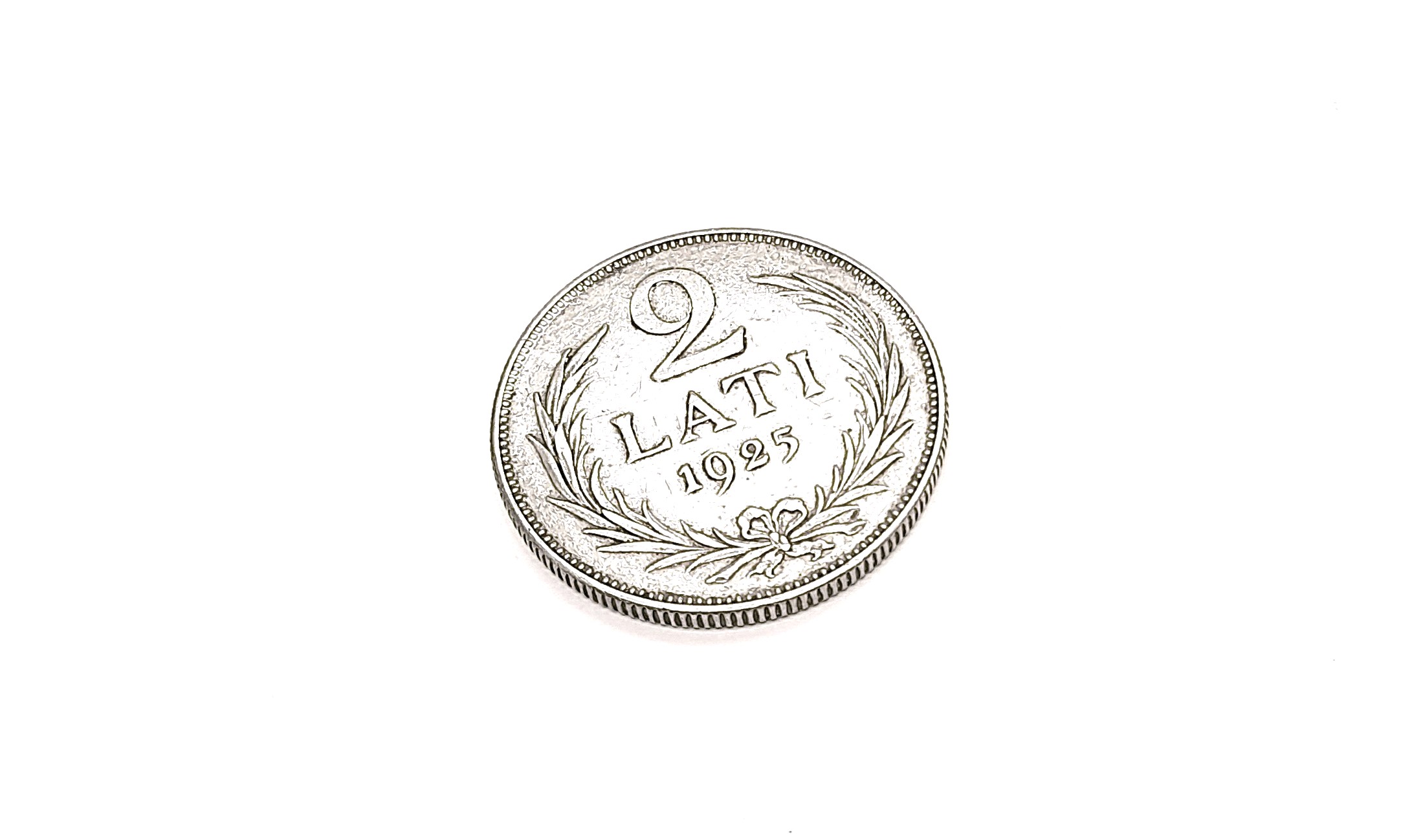 Latvijas sudarba monēta 2 Lati