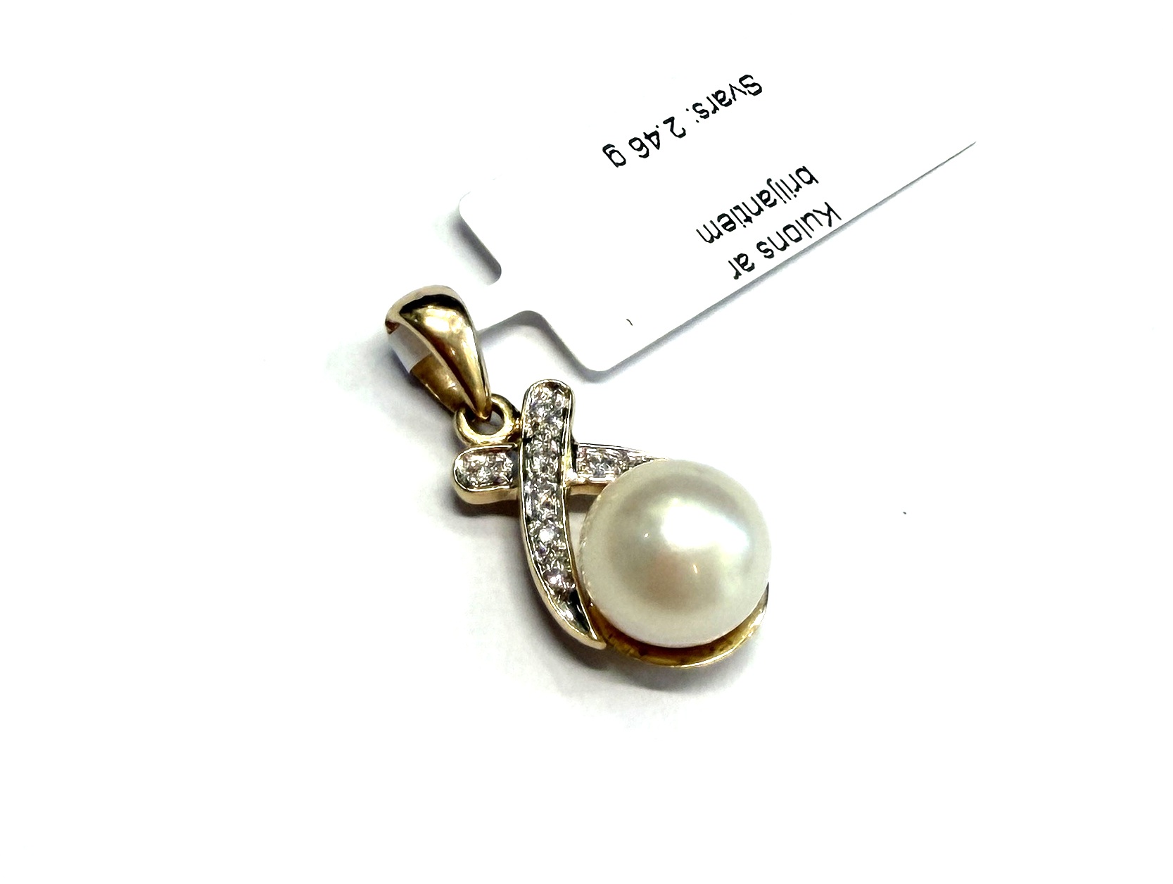 Kulons ar briljantiem (0.04 ct), pērli 2884g7-0751