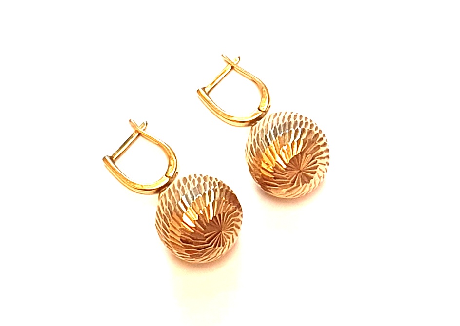 Auskari  3381-0663